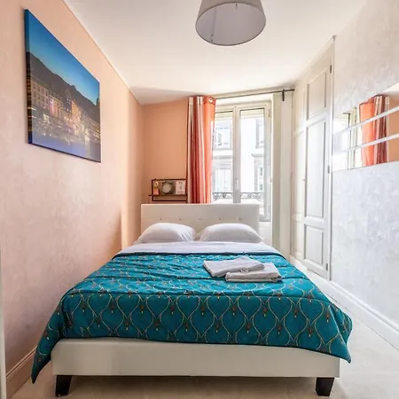 Hyper Centre F2 Etat Unis